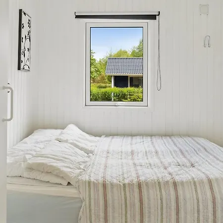 Kalevi - 900m From The Sea By Interhome * Bøtø By