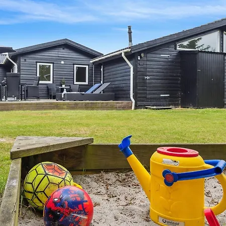 Kalevi - 900m From The Sea By Interhome Tatil Evi Bøtø By